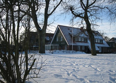Angerhuus Außenansicht im Winter